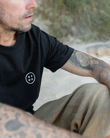 Rolling Slow Tee - Black